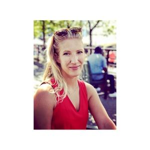 Meet your Posher, Camille